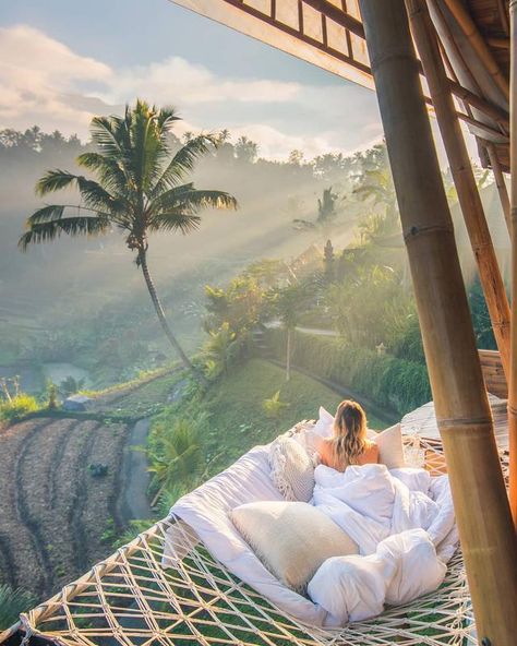 7 Unique Bamboo Hotels In Bali That You Must Visit At Least Once In Your Life - TheBaliGuideline Summer Bucket Lists, Gili Trawangan, Holiday Places, Lev Livet, Travel Destinations Bucket Lists, Morning View, Destination Voyage, Dream Travel Destinations, Bali Travel