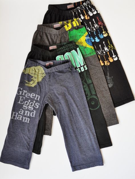 There is no reason to throw out that old, and often special, T-shirt. Here's a bunch of remarkable ways to repurpose old T-shirts for use all over the house Old Shirts, Diy Baby Clothes, Jupe Short, Recycled T Shirts, Comfy Pants, Old T Shirts, Recycle Clothes, Kids Pants, Pajama Bottoms