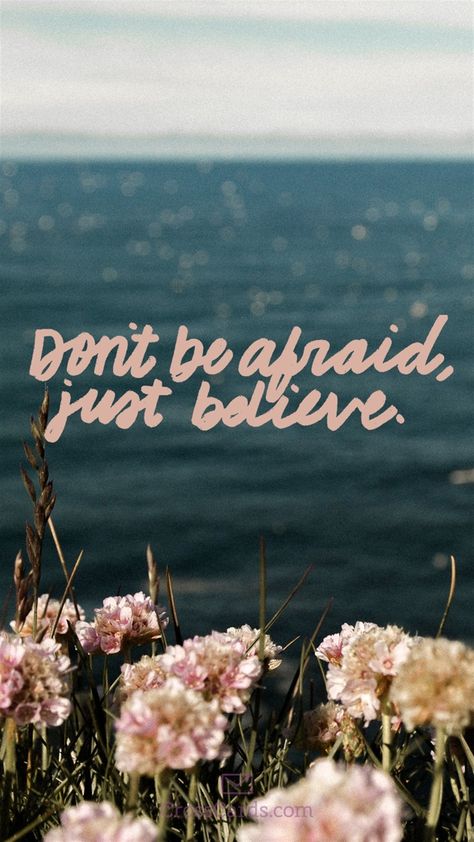 Don't Be Afraid Dont Be Afraid Quotes, Wallpaper Backgrounds Free, Phone Wallpaper Desktop, Afraid Quotes, Desktop Wallpaper Backgrounds, Laptop Wallpaper Quotes, Uplifting Quotes Positive, Wallpaper Website, Wallpaper Bible