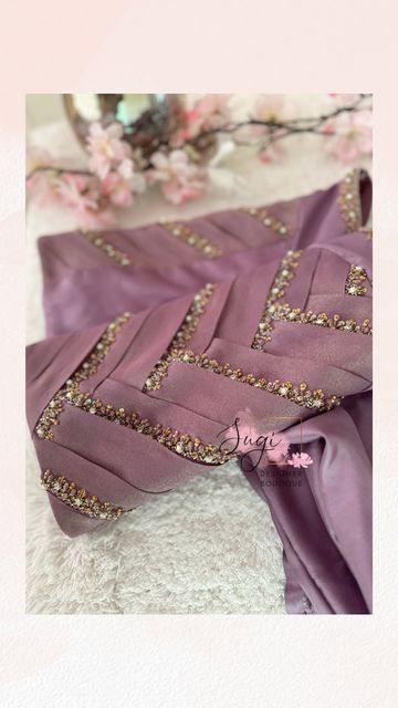 Blouse Designs For Stitching, Sleeves Work Design For Blouse, Blouse Hands Design, Designer Sleeves Design, Pattern Blouse Design, Blouse Sleeves Design, Latest Maggam Work Blouses, Different Types Of Sleeves, Silk Saree Blouse Designs Patterns