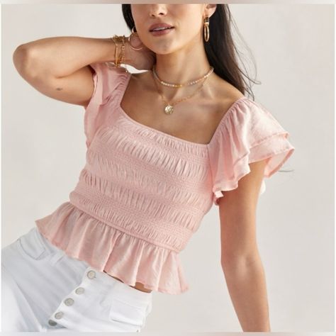 Francesca’s Lightweight smocked top Francescas Outfits, Off Shoulder Ruffle Top, Tropical Print Top, Top With Ruffles, Cute Summer Tops, Smocked Top, Ruffled Sleeve Top, My Size, Pink Top