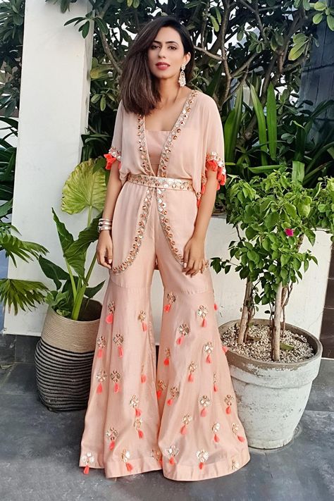 Shop for Maison Blu Peach Silk Embroidered Jacket And Sharara Set for Women Online at Aza Fashions Couture, Trendy Outfits Indian, Indian Outfits Lehenga, Women Kurta, Traditional Indian Dress, Indian Dresses Traditional, Traditional Indian Outfits, Trendy Dress Outfits, Designer Dresses Casual