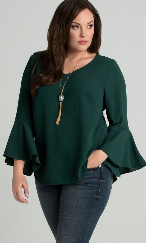 Crepe Blouse, Spring Blouses, Fashion Inspiration Board, Clothing Jeans, Looks Plus Size, Womens Dress Pants, Stylish Plus, Plus Size Womens Clothing, Inspiration Board