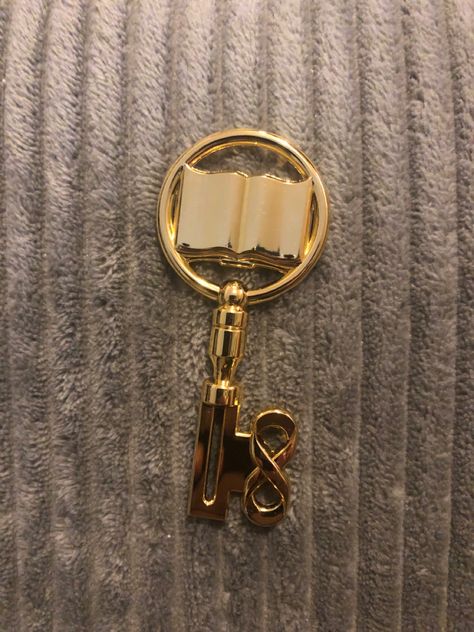 Cool Keys, Locke Key, Magic Key, Vintage Skeleton Keys, Unique Key, Fantasy Props, Witch House, Key Lock, Key To My Heart