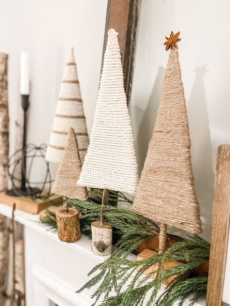 I'm sharing a cute and easy DIY Christmas Tree. It's rustic and simple and with the buzz about shipping delays and product shortages, creating something from scraps around the house is the best idea! When I was in South Carolina this fall, I spotted the most adorable tree in a home decor shop. Made of twine and wood, it was the perfect neutral to fit in with my style. If you follow me, you know I love a more simple look (except at the holidays.) Maybe because I have more holiday de… Easy Diy Christmas Tree, Deco Noel Nature, Cute And Easy Diy, Yarn Trees, Tree Tutorial, Diy Deco Noel, Christmas Crafts To Make, Natural Christmas, Easy Christmas Crafts