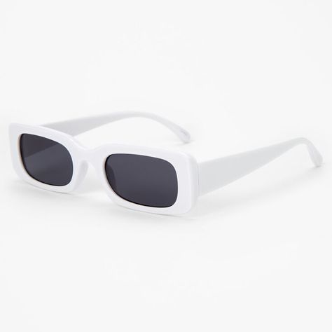 Sunglasses White Frame, White Y2k Sunglasses, White Rimmed Sunglasses, White Rectangle Sunglasses, Cute White Sunglasses, White Retro Sunglasses, White Sunglasses Aesthetic, White Sunglasses Outfit, Sunglasses Preppy