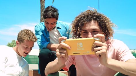 Nintendo Switch Lite won't be VR compatible (or good for Labo) Playing Nintendo Switch Pose, Playing Nintendo Switch, Vr Display, Nintendo Handheld, New Nintendo Switch, Headphone Wrap, Portable Console, Vr Goggles, Switch Games