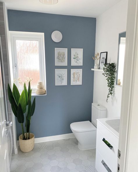 Blue Walls Room Ideas, Blue Walls Room, Room Ideas Aesthetic Kitchen, How To Paint Behind A Toilet, Blue Bathroom Ideas, Small Bathroom Paint Colors, Denim Drift, Blue Bathroom Walls, Love Bedroom