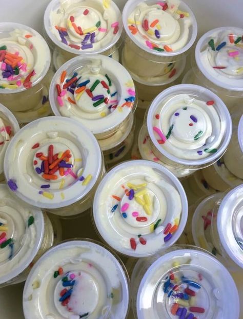 Birthday Cake Pudding Shots Birthday Cake Pudding Shots, Cake Pudding Shots, Birthday Cake Pudding, Vanilla Pudding Shots, Birthday Cake Vodka, Birthday Cake Ideas For Adults, Pudding Shot Recipes, Birthday Cake Shots, Alcohol Shots