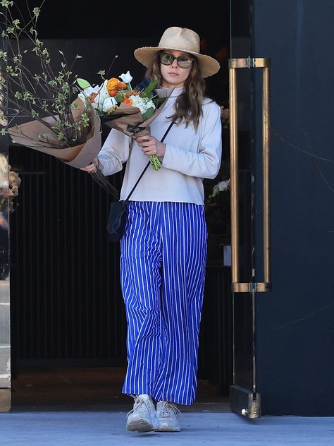 Elizabeth Olsen Wore the Controversial Pajama Pant Trend | Who What Wear Pajama Pants Outfit, Pyjama Trousers, Boxer Pants, Cotton Cargo Pants, Pant Trends, Striped Pyjamas, Pajama Pant, Wide Leg Linen Pants, Blue Outfit