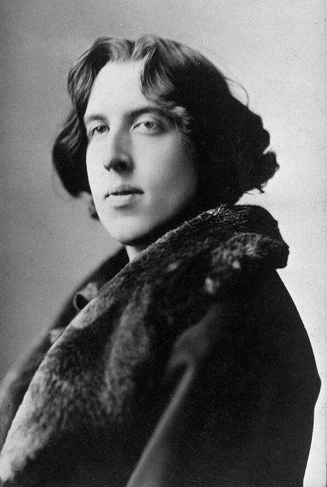 Writers And Poets, Oscar Wilde, Everything Popular, John Douglas, Book Of Poems, Short Fiction, Dorian Gray, Aesthetic Movement, Famous Books