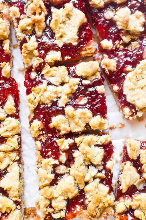 Strawberry Jam Desserts, Strawberry Jam Bars, Jam Crumble Bars, Jam Desserts, Jam Bars, Jelly Desserts, Recipe Strawberry, Strawberry Jam Recipe, Homemade Strawberry Jam