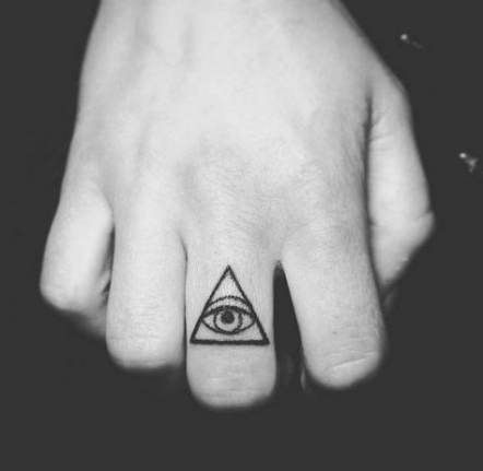 Top 105 Best Third Eye Tattoos - [2020 Inspiration Guide] Tattoo Different, Henna Finger Tattoo, Tattoo Bunt, Third Eye Tattoos, Tattoo Meaningful, Tattoo Cute, Knuckle Tattoos, Finger Tattoo Designs, Stylish Tattoo