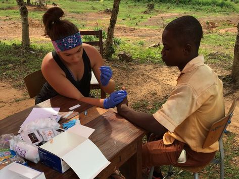 Public Health Volunteer Outreach in Ghana | IVHQ Costa Rica, Public Health Aesthetic, Ats Cv, Volunteer In Africa, Outreach Program, Volunteer Projects, Medical Missions, Field Work, Medical Specialties