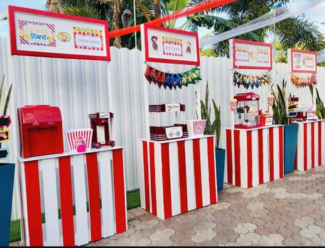 Circus Booth Ideas, Carnival Game Booth Diy, Guessing Booth Carnival Game, Carnival Selfie Booth, Booth For School Fair, Guessing Booth Carnival, Carnival Photo Backdrop Ideas, Carnival Birthday Party Photo Booth, Backyard Carnival Ideas