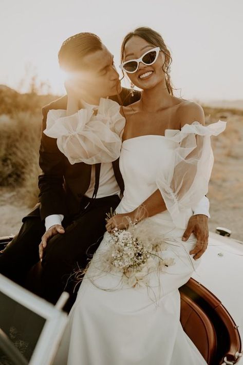 Bridal Styled Shoot Outdoor, Wedding Style Shoot, Elopement Style Engagement Shoot, Vintage Bridal Photoshoot, Engagement Photoshoot Ideas Vintage, Vintage Elopement Dress, Wedding Classic Car, Modern Elopement Photos, Wedding Car Photoshoot