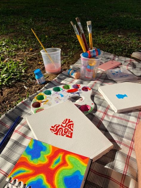 Seni Vintage, Picnic Inspiration, Picnic Date, Seni Cat Air, Artist Aesthetic, Dessin Adorable, Mini Canvas Art, Painting Art Projects, Diy Art Painting