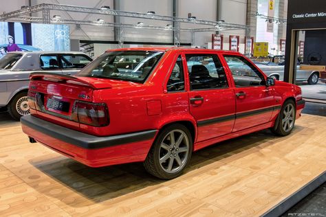 Volvo 850 R 1996 r3q | RitzSite Photo Archive Essen, Volvo 850 T5r, Volvo V70r, Volvo S70, Volvo 850, Volvo Cars, Pure Beauty, Car Photos, Dream Car