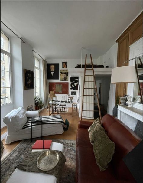 How to compose a Living Room of your dreams Cosy Studio Apartment, Parisian Studio Apartment, Paris Studio Apartment, Damon Dominique, Studio Apartment Tour, Paris Loft, Nyc Studio Apartments, French Apartment, New York Loft