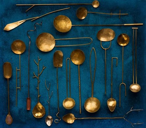 Food Plating, Wind Chimes, Brass Cutlery, Brass Spoon, Spoons, Flatware, Metal Working, Jewelry Inspiration, Table Top