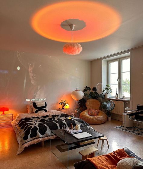 Dream Apartment Decor, Deco Studio, Future Apartment Decor, Orange Light, Cozy Room Decor, Redecorate Bedroom, Apartment Decor Inspiration, Dream Room Inspiration, Room Makeover Bedroom