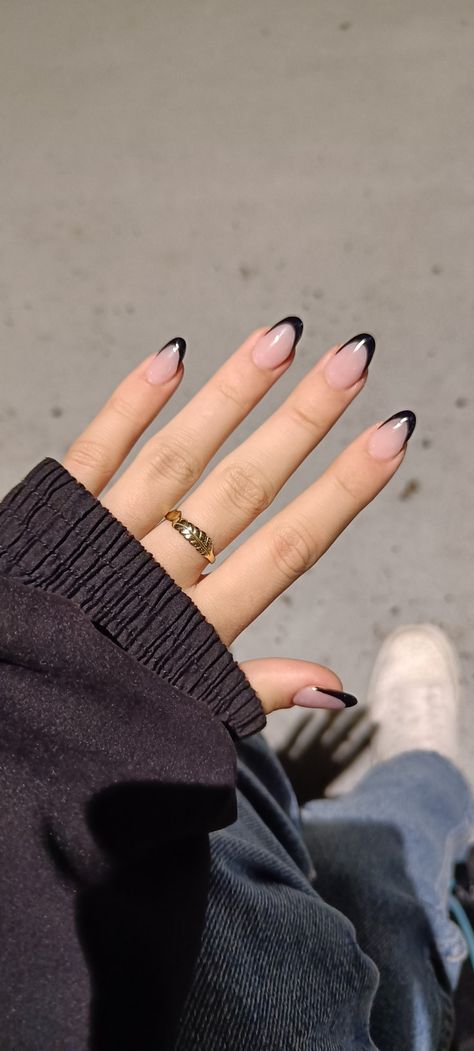 French Black Nails Almond, Black Nails Round Shape, Black Nails Acrylic Almond Short, Nail Ideas Black Tips, Black French Tip Nails Short Almond, Round Black Tip Nails, Nails With Black Prom Dress, Short Black French Tip Nails Almond, Black French Tip Almond Nails Short