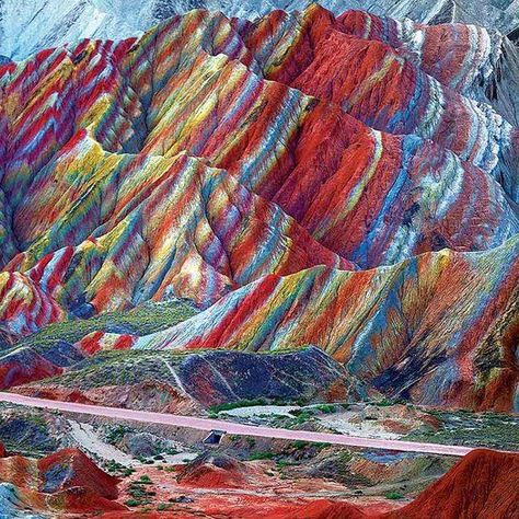 rainbow mountains Fantasy Books, Rainbow Mountains, Rainbow Mountain, Red Zone, Fantasy Book, Minerals And Gemstones, Beautiful World, Mood Board, Bucket List