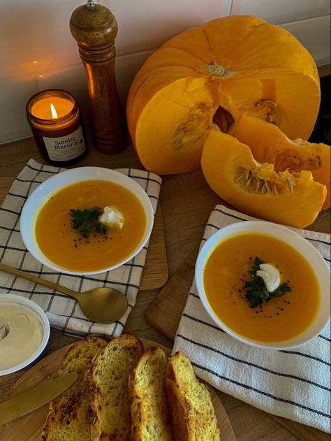 Gilmore Girls, Pumpkin Soup Recipe, Pumpkin Spice Season, Pumpkin Soup, Pretty Food, Favorite Products, Aesthetic Food, Fall Recipes, Cooking And Baking