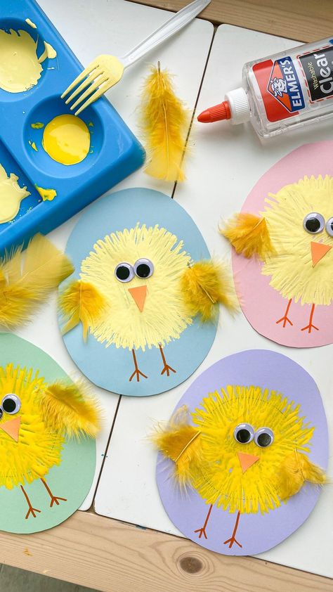 Kids Craft and Learning Page on Instagram: “Fork Printed Chick Craft 🐥 follow @abcdeelearning for more kids ideas” Påskeaktiviteter For Barn, Chick Craft, Easter Chick Craft, Diy – Velikonoce, Easter Crafts Preschool, Aktiviti Kanak-kanak, Easter Arts And Crafts, Easter Preschool, Fun Easter Crafts