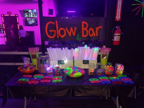 Glow Night Birthday Party, Neon 13 Birthday Party, Glow In The Dark Dance Decorations, Glow In The Dark Karaoke Party, Sky Zone Glow Party, Birthday Party Ideas Glow In The Dark, Outdoor Neon Party, Glow In The Dark Graduation Party, Birthday Ideas For 13th Birthday