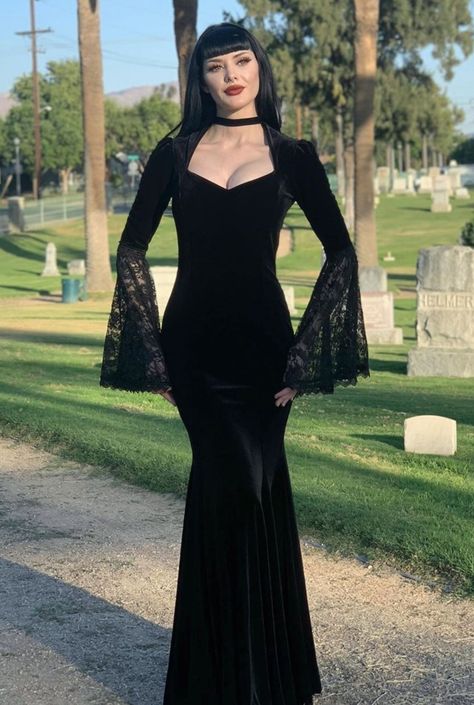 Black Velvet Dark Queen Morticia Addams Gothic Victorian Dress . DevilNight.co.uk | We Ship Worldwide #morticiaaddams#alternativedress#gothicvictorian #gothicdress #maxidress #victorian #victoriandress #gothicfashion #gothicfantasy #morticiaaddamsdress Goth Velvet Dress, Diy Morticia Addams Costume, Goth Dress Long, Goth Dress Formal, Morticia Addams Dress, Morticia Addams Costume, Mantel Beam, Goth Prom, Dark Costumes