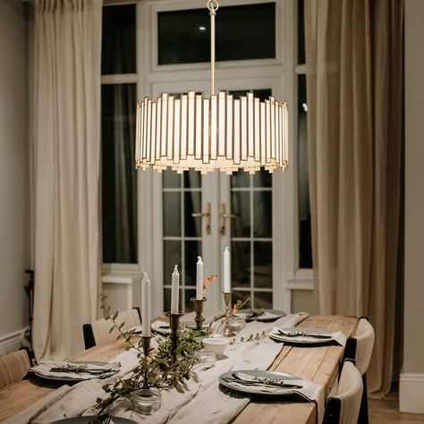 Lights In Bedroom, Dining Room Light Fixture, Gold Dining, Dining Chandelier, Dining Room Light Fixtures, Modern Glam, Dining Living Room, Drum Chandelier, Dining Room Chandelier