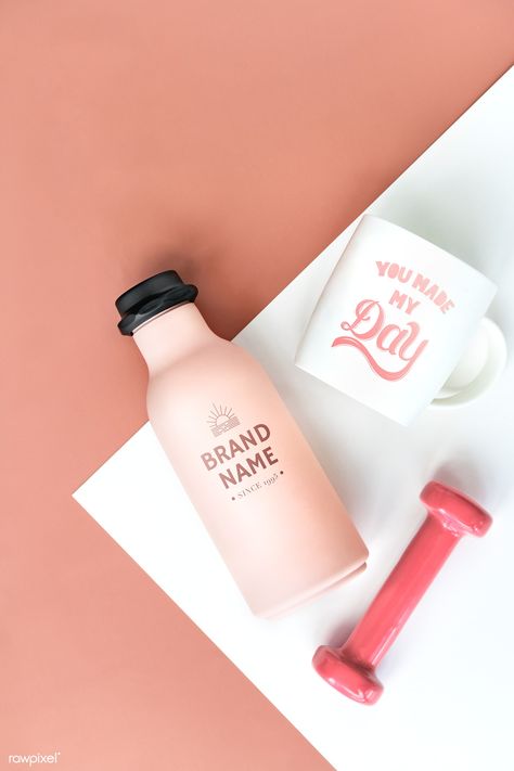 Reusable Water Bottle Design, Water Bottle Mockup, Graphic Design Mockup, Clean Water Bottles, Tumbler Mockup, Web Mockup, Design Mockup Free, Drinks Packaging Design, Pink Bottle