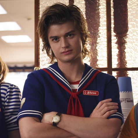 An Ode to Ice Cream-Scooping Steve Harrington and His Uniform in Stranger Things Season 3
