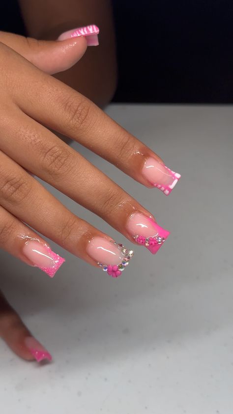 Short Pink Duck Nails, Hot Pink Short Acrylic Nails, Short Nails Hot Pink, Short Hot Pink Acrylic Nails, Birthday French Tip Nails, Pink Birthday Nails Short, Hot Pink French Nails, Hot Pink French Tip Nails, Gel Nails Simple