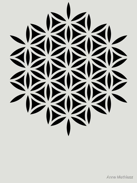 Simple Sacred Geometry, Sacred Geometry Tattoo Stencil, The Flower Of Life Tattoo, Geometric Tattoo Pattern Sacred Geometry, Life Flower Tattoo, Flower Of Life Tattoo Design, Flower Of Life Stencil, Metatrons Cube Sacred Geometry, Sacred Geometry Tattoos