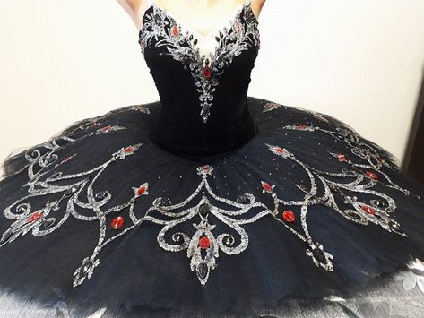 Black Ballet Dress, Ballet Tutu Professional, Ballet Costumes Tutus, Dance Costumes Ballet, Classical Ballet Tutu, Tutu Skirt Women, Ballerina Outfit, Ballerina Costume, Tutu Ballet