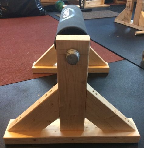 Homemade Workout Equipment, Home Gym Diy, Diy Power Rack, Diy Exercise Equipment, Homemade Gym Equipment, Gym Rack, Home Made Gym, Gym Plans, Diy Gym Equipment