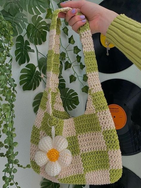 Crochet Fairy, Mode Crochet, Crochet Business, Crochet Design Pattern, Crochet Handbags Patterns, Tas Fashion, Kawaii Crochet, Crochet Fall, Crochet Fashion Patterns