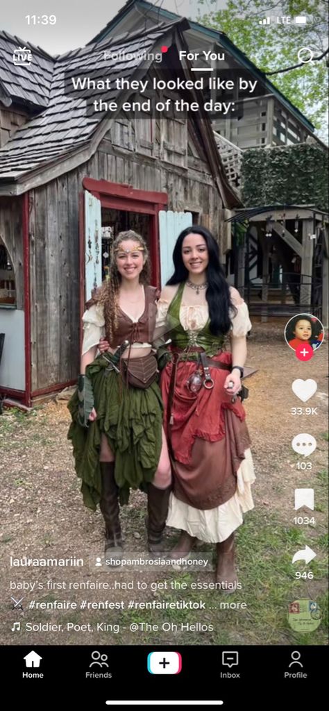 Thrifted Ren Faire Outfits, Ren Faire Costume Women Plus Size, Cool Ren Faire Outfits, Best Ren Faire Costumes, Hobbit Ren Faire, Ren Faire Skirt Diy, Ren Faire Herbalist, Celtic Style Clothes, Ren Faire Wench