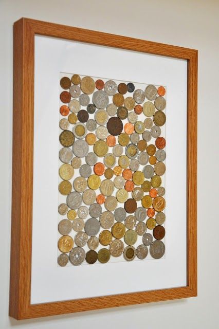 Framed Coins Ideas, Coins Decoration Ideas, Upcycled Decor Diy, Coins Art Ideas, Souvenir Display, Coin Frame, Coin Crafts, Travel Room, Travel Crafts