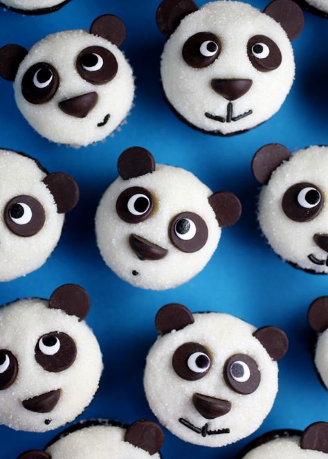 Cupcakes Bonitos, Tårta Design, Panda Cupcakes, Cookies Cupcake, Treats Ideas, Fest Mad, Torte Cupcake, Panda Party, Creative Cupcakes