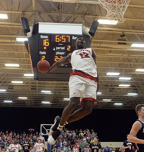 SUMTER — A rare miss on a wide-open dunk was the only thing that went wrong for Zion Williamson on Saturday. Spartanburg Day's dynamic junior Zion Williamson Dunk, Spartanburg South Carolina, Lebron James Wallpapers, College Basketball Players, Dez Bryant, Zion Williamson, Basketball Players Nba, Basketball Photos, Basketball Wall