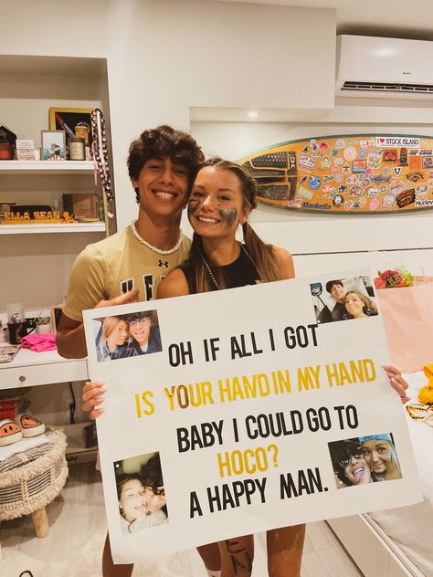 #hoco #hocoproposal #homecoming #dance #trending #trend #country #thomasrhett Country Homecoming Proposal, Cute Hoco Proposals, Homecoming Poster Ideas, Cute Promposals, Country Prom, Hoco Proposal, Cute Homecoming Proposals, Prom Posters, Cute Prom Proposals