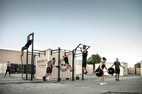 10' Locker — BeaverFit USA | Dam Strong #Beaverfit #tactical #fitness #human #performance #mobile #damstrong #preparetrainexecute Open Gym On Terrace, Roof Gym, Outdoor Gym Design, Fitness Center Design, Fitness Test, Fitness Trail, Tactical Fitness, Gym Design Interior, Street Work