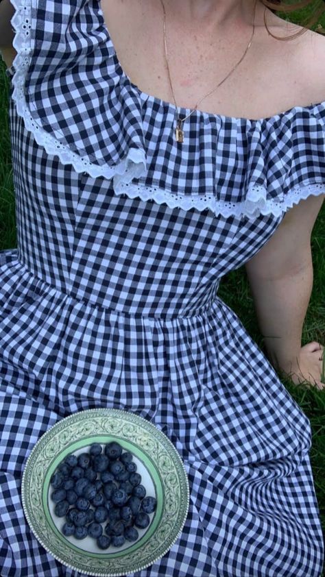 Cottage core dress cottagecore fashion summer blue blueberry gingham dress coquette girly farm girl aesthetic farm girl core feral girl summer Couture, Farmers Daughter Dress, Gingham Blue Dress, Coquette Church Outfits, Vintage Americana Outfits, Americana Aesthetic Outfit, Americana Outfits, Gingham Outfit, Americana Fashion