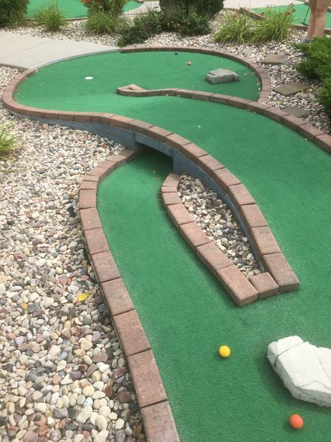 Backyard Putt Putt Ideas, Putput Golf, Putt Putt Golf Diy Ideas, Outdoor Mini Golf, Mini Putt, Two Paths, Putt Putt Golf, Golf Diy, Train Miniature