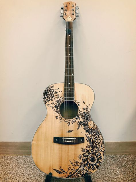 breeze 1 Acoustic Guitar Design Ideas, Custom Guitar Paint, Drawing On Guitar, Guitar Decor Ideas, Custom Guitars Acoustic, Guitar Custom Paint, Guitar Pyrography, Painted Guitar Acoustic, Guitar Painting Ideas