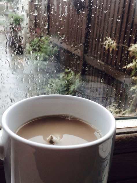 Perfect for a rainy day Cafe Cartoon, Good Morning Rainy Day, Rain And Coffee, Rainy Wallpaper, Cozy Rainy Day, Coffee Reading, I Love Rain, Rainy Morning, Airplane Photography