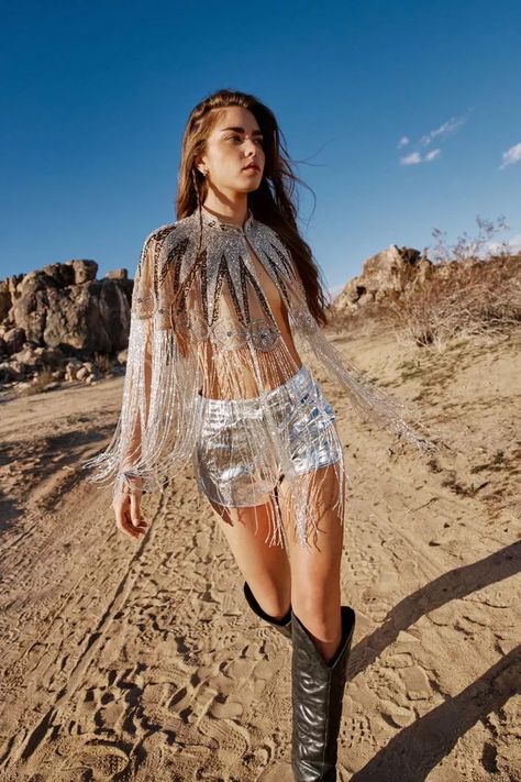 Burning Man Fashion Woman, Shorts And Cowboy Boots, Outfits Para Festival, Cape Outfit, Festival Coats, Western Glam, Beaded Cape, Burning Man Costume, Look Festival
